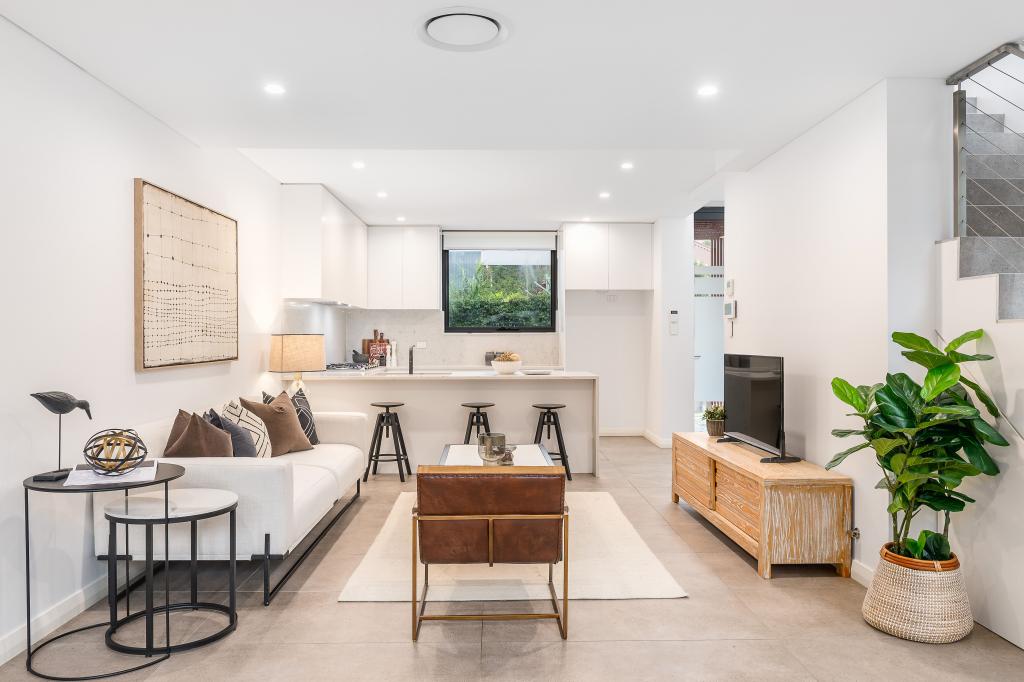 13A FOTHERINGHAM LANE, MARRICKVILLE, NSW 2204
