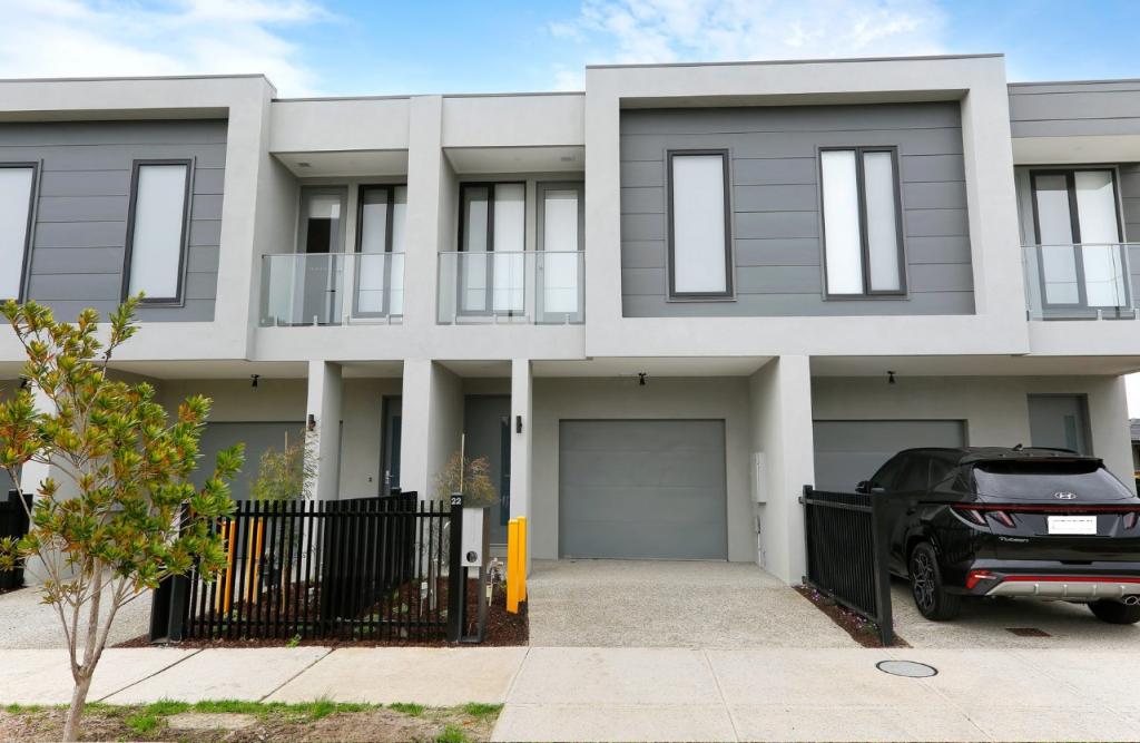 22 Hawkesbury St, Pakenham, VIC 3810