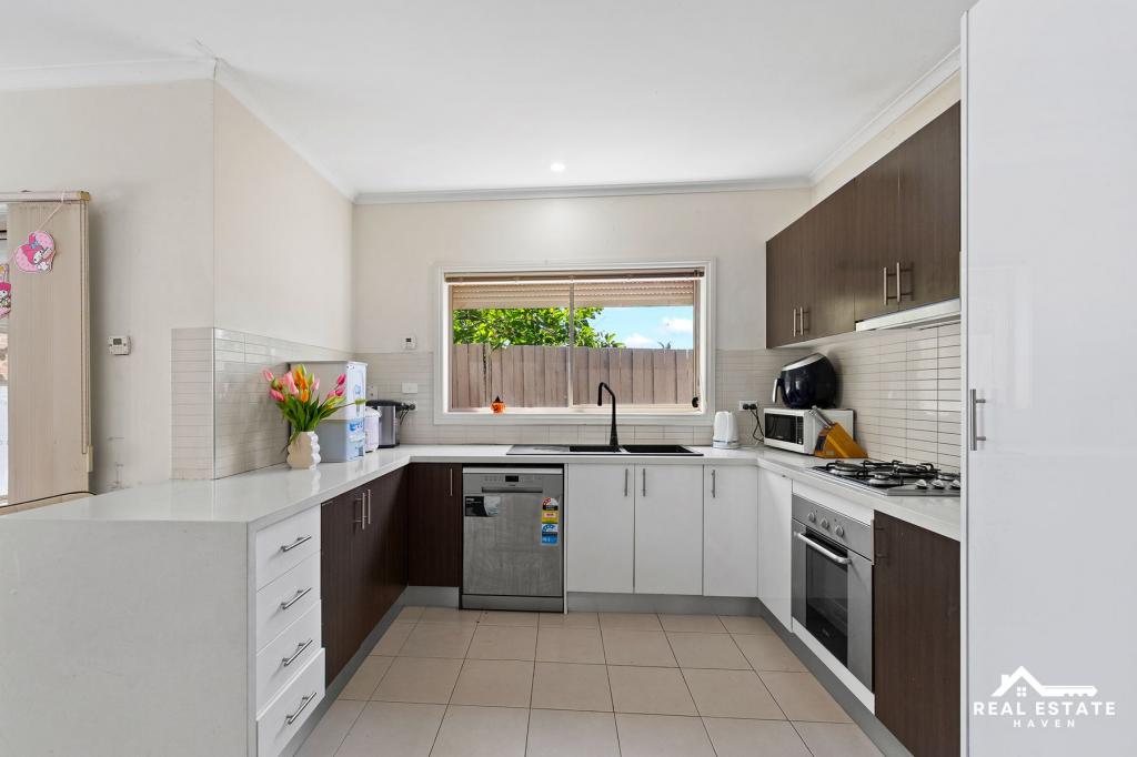 2/119 Fox St, St Albans, VIC 3021