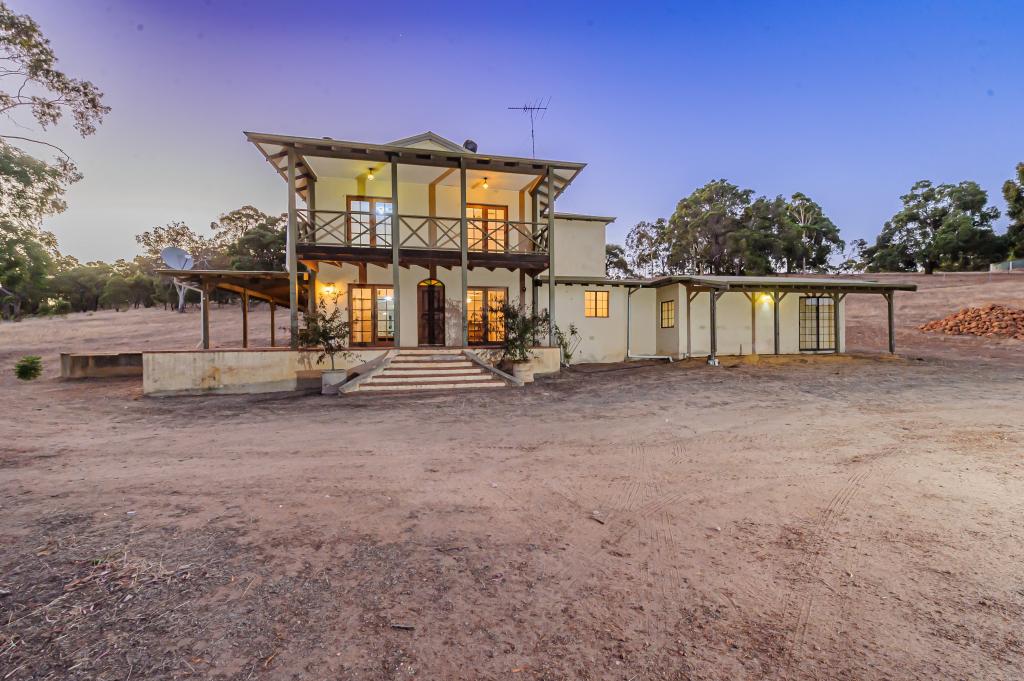 691 Chittering Rd, Bullsbrook, WA 6084