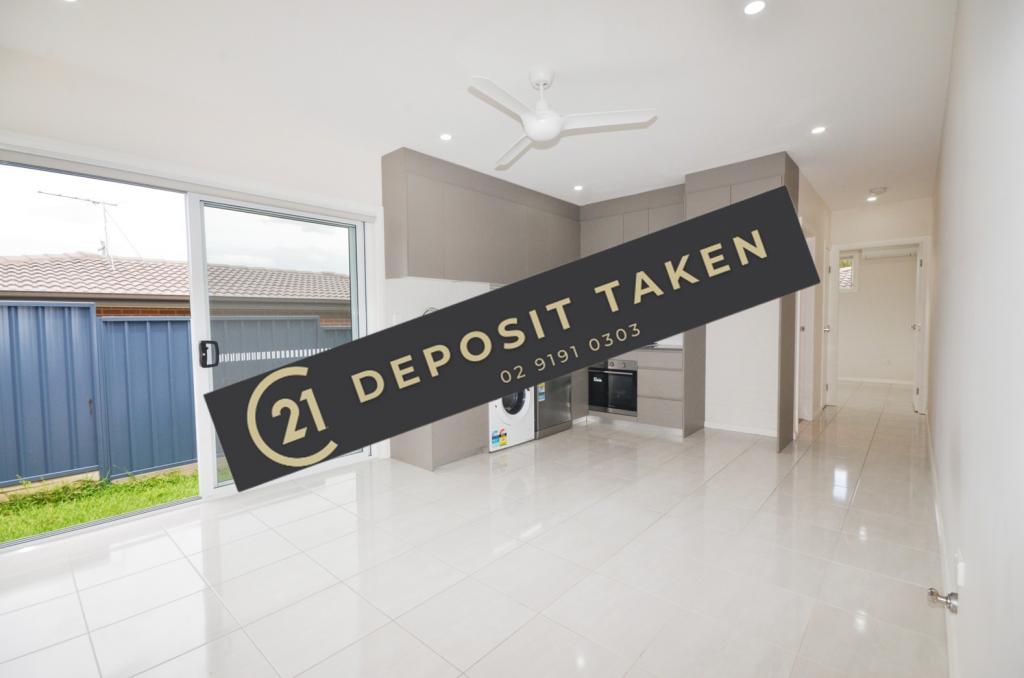 2/18 Collins St, Pendle Hill, NSW 2145