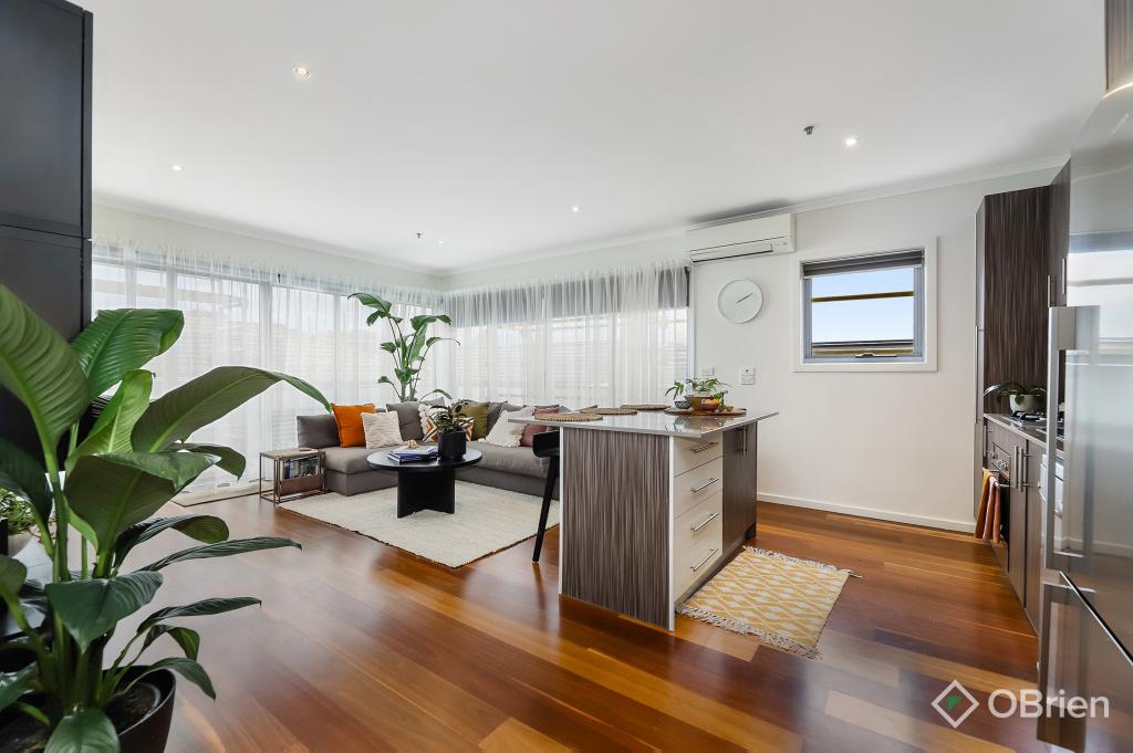 4/51 Curie Ave, Oak Park, VIC 3046