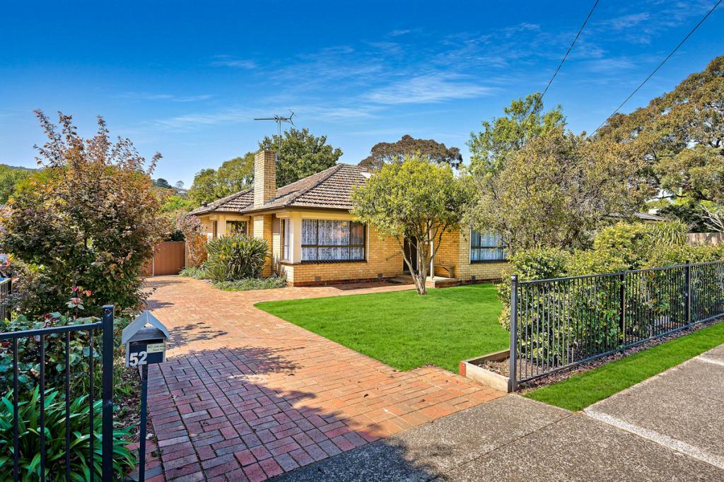 52 Dorset Rd, Ferntree Gully, VIC 3156