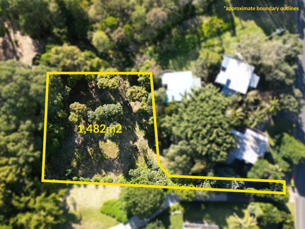 11 GEORGE NOTHLING DR, POINT LOOKOUT, QLD 4183