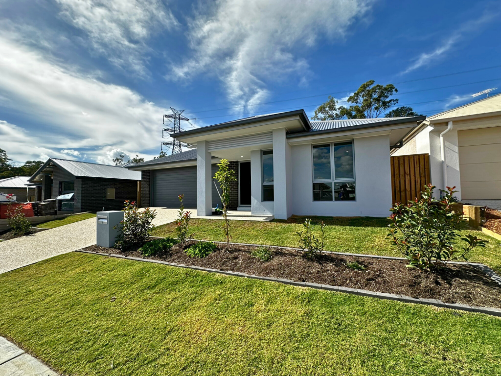 19 Chervil Dr, Greenbank, QLD 4124