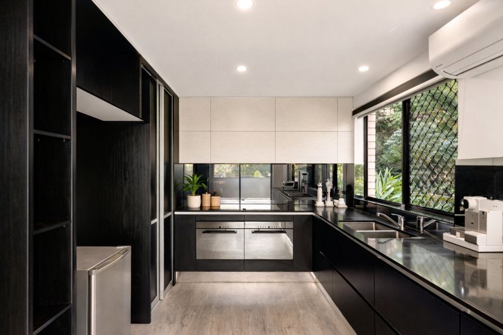 37/12 Bryce St, St Lucia, QLD 4067