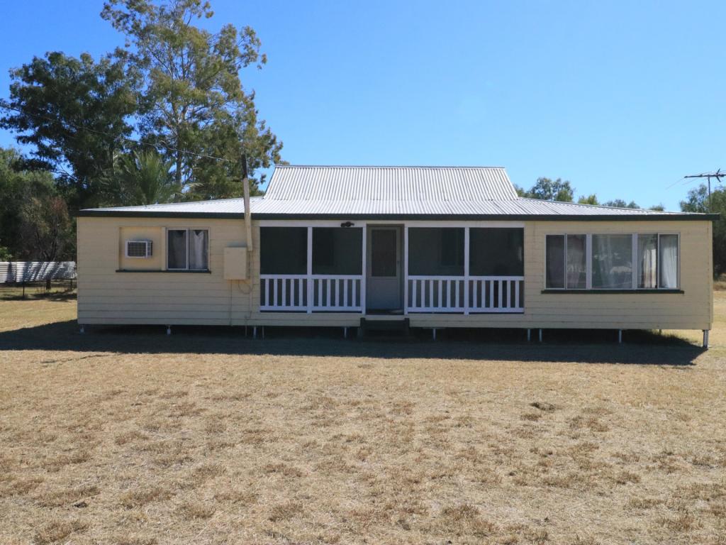 61 Eton St, Mitchell, QLD 4465