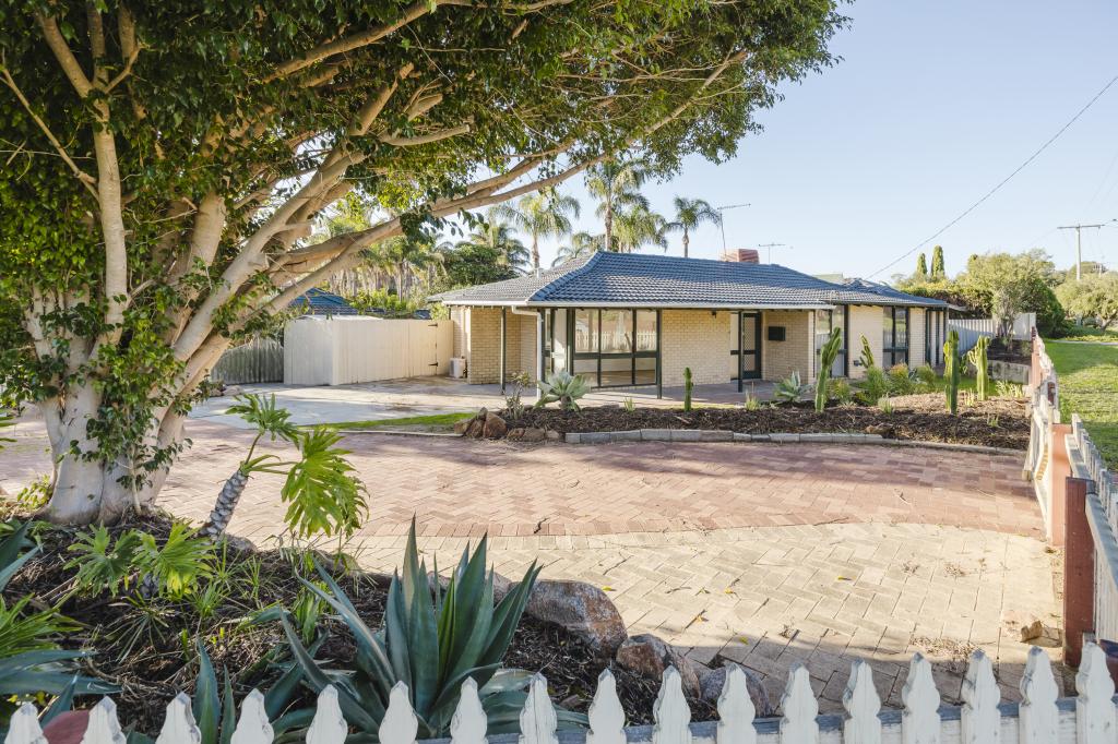 2 Manbari Cres, Wanneroo, WA 6065