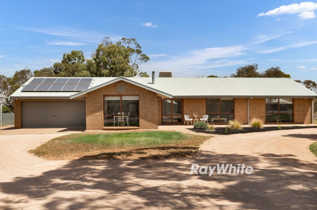 66 Regina Ave, Cabarita, VIC 3505