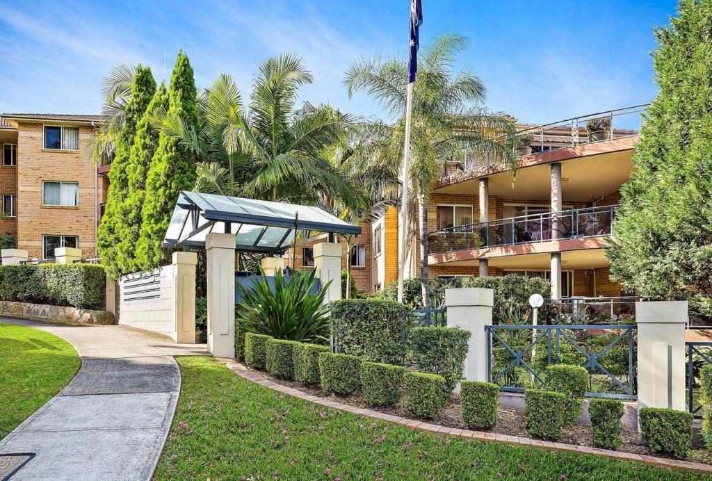 9/8-14 Mercer St, Castle Hill, NSW 2154