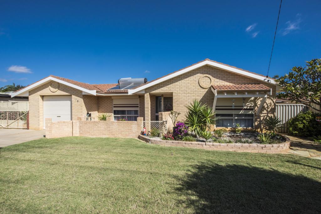 172 Chapman Valley Rd, Waggrakine, WA 6530