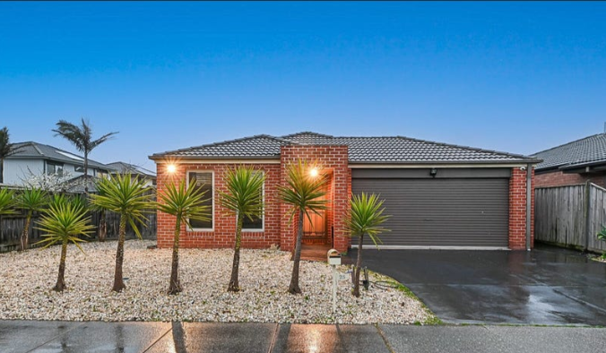 25 Dan Morgan Dr, Cranbourne East, VIC 3977