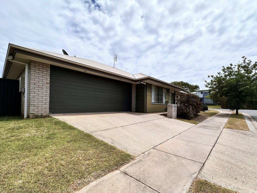 2 Robin St, Moranbah, QLD 4744