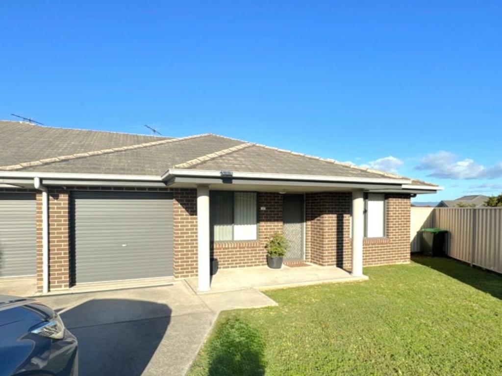 1/5 Drury Cl, Hunterview, NSW 2330
