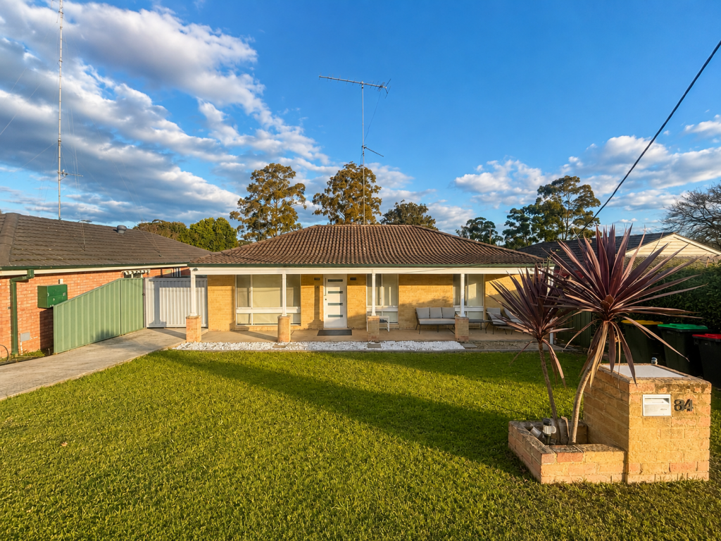 84 Berallier Dr, Camden South, NSW 2570