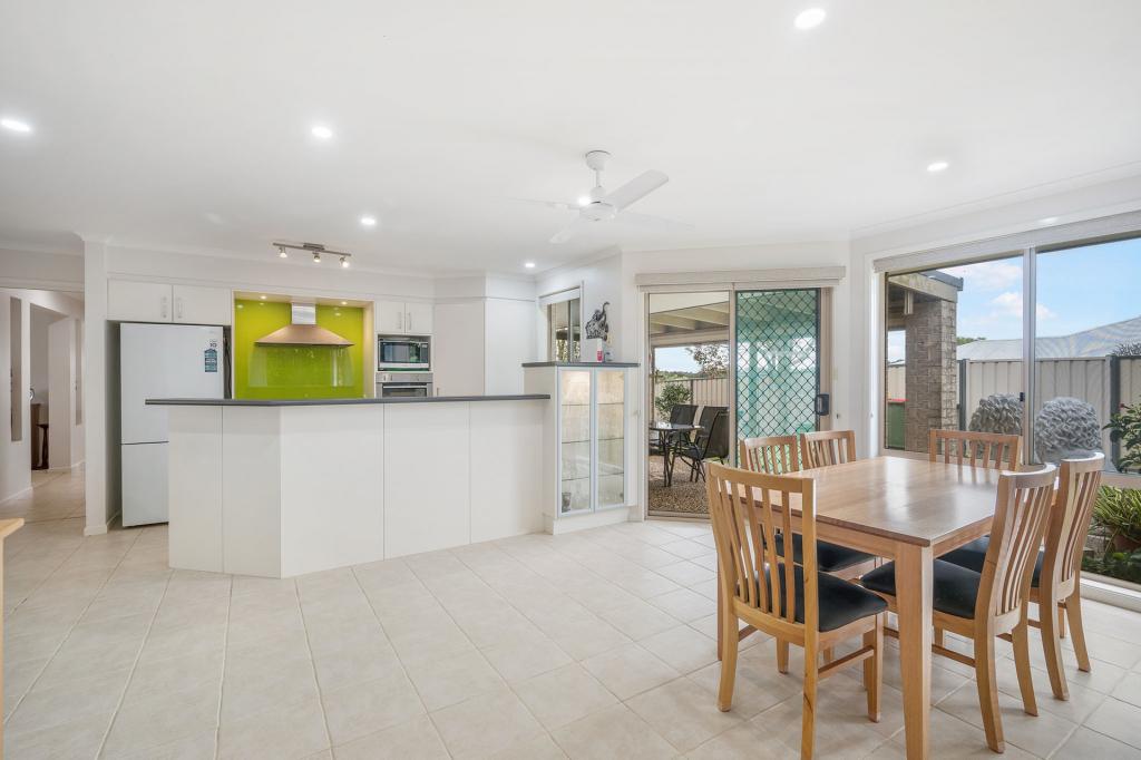 28 Rainbow Beach Dr, Bonny Hills, NSW 2445