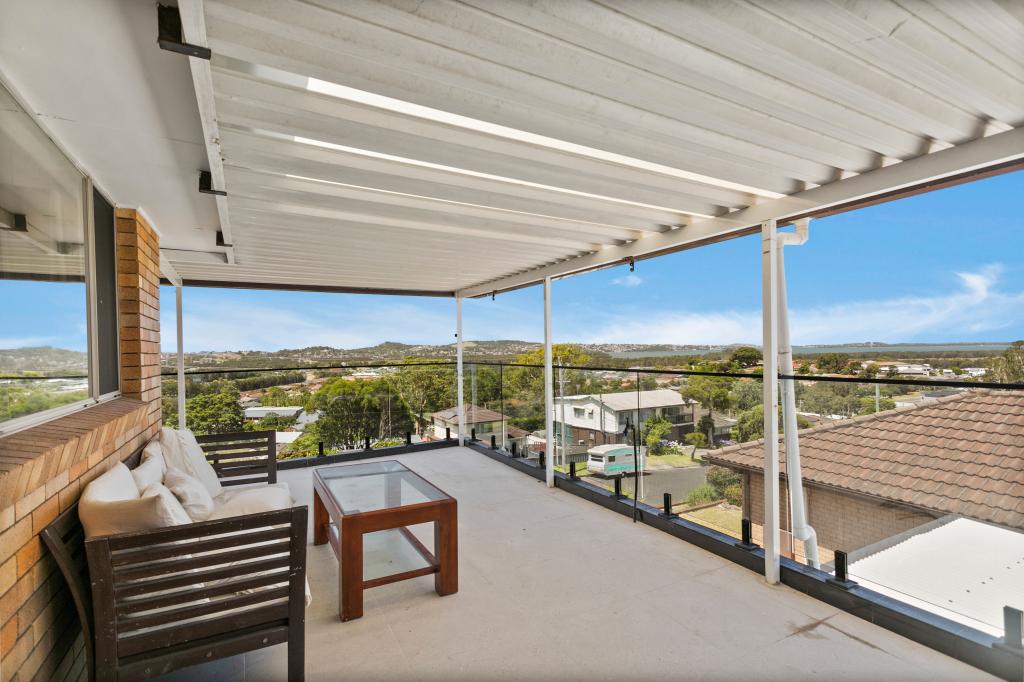 15 Tait Ave, Kanahooka, NSW 2530