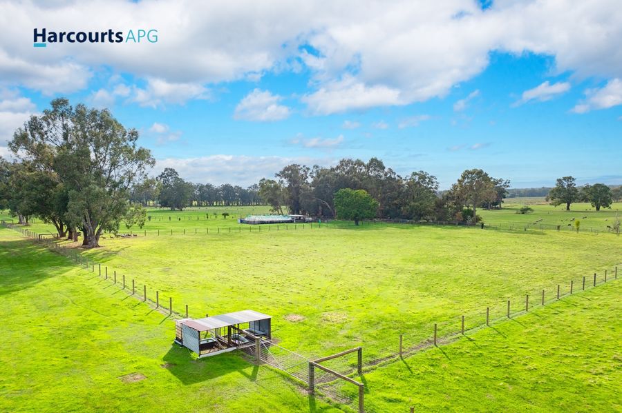 77 Timperley St, Boyanup, WA 6237