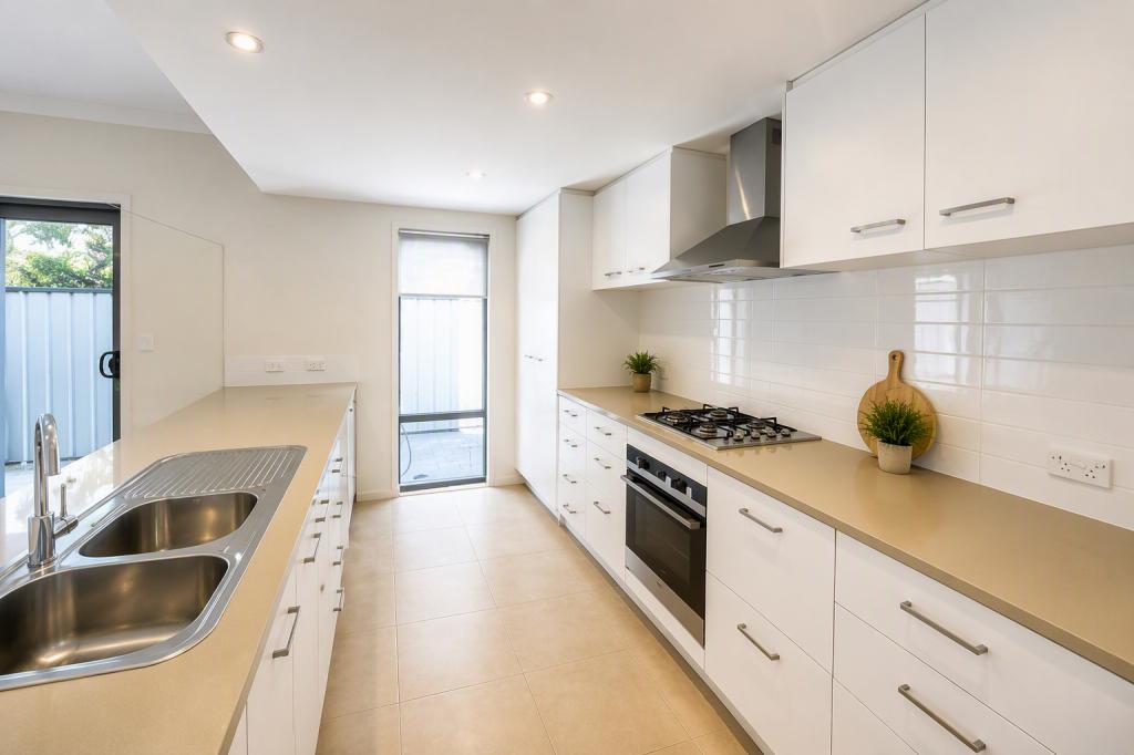 6 Kitson Turn, Clarkson, WA 6030