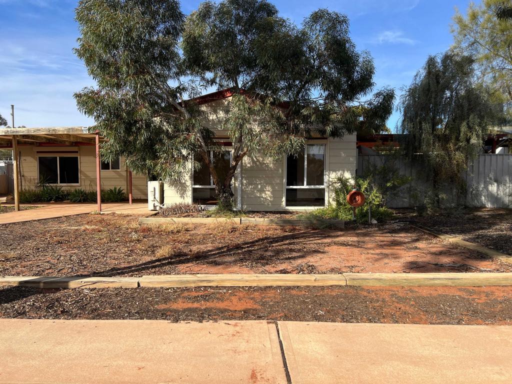 70 Axehead Rd, Roxby Downs, SA 5725