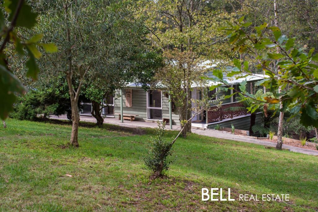 33 Coulson Rd, Monbulk, VIC 3793