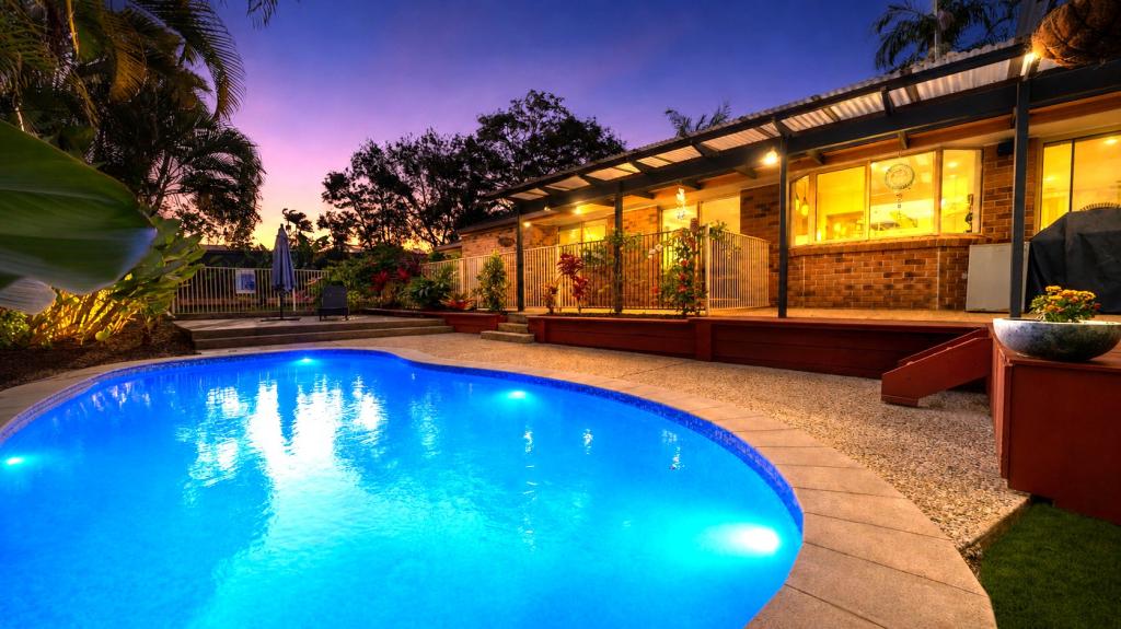 85 Hooper Cres, Tewantin, QLD 4565