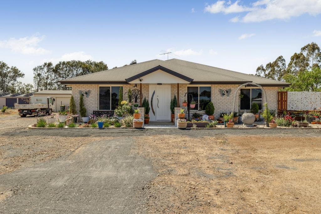 15 Neslo Ct, Dalby, QLD 4405