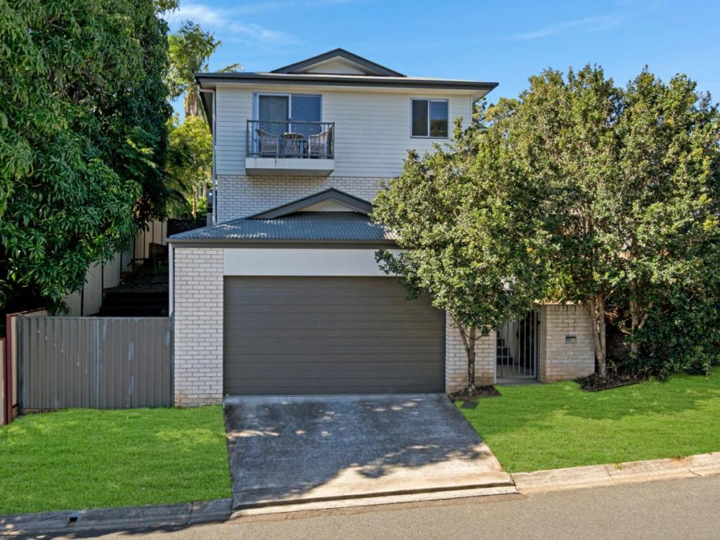 11 Cairngorm Street, Carrara, QLD 4211 House for sale OnTheHouse