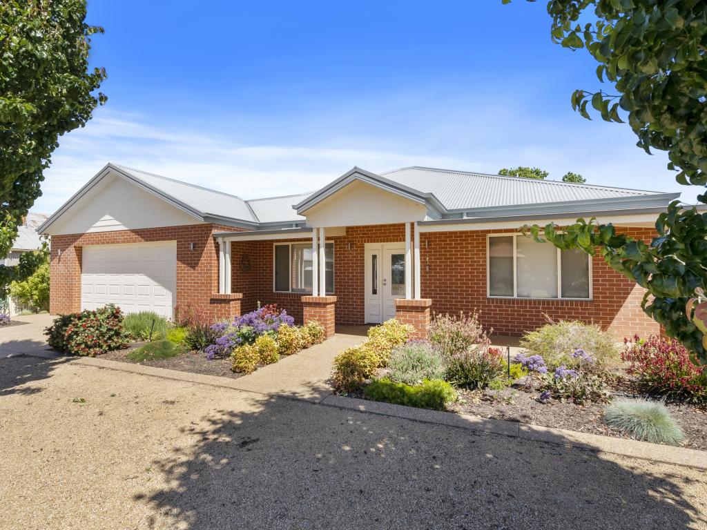 24 Boorin St, Cobram, VIC 3644