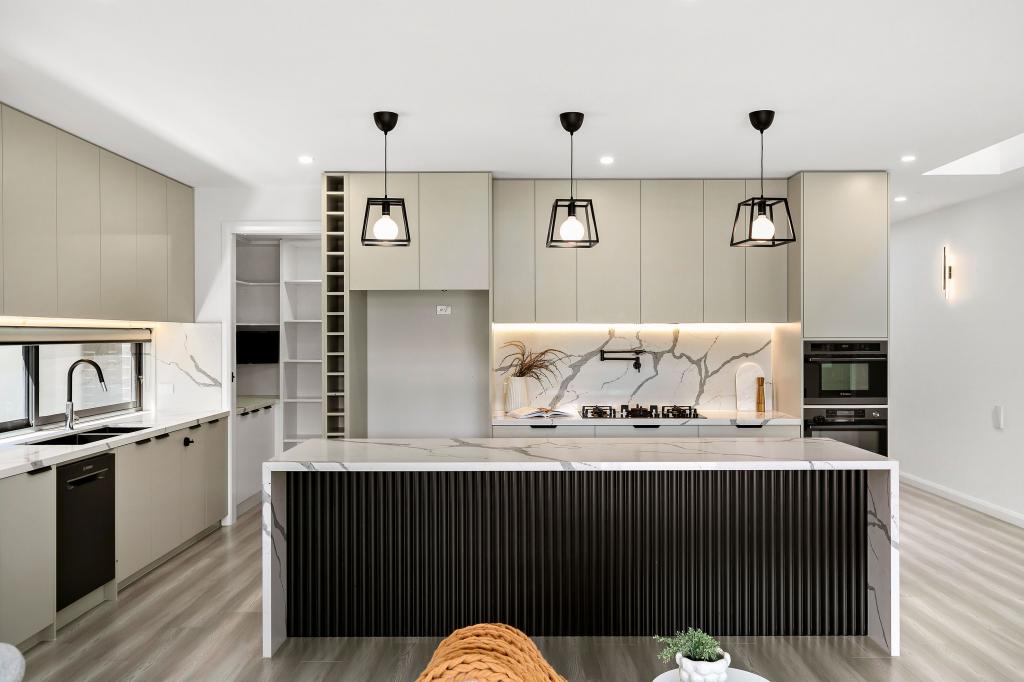 29 Mervyn Dr, Greenvale, VIC 3059