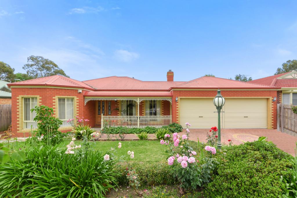 75 Melville Park Dr, Berwick, VIC 3806