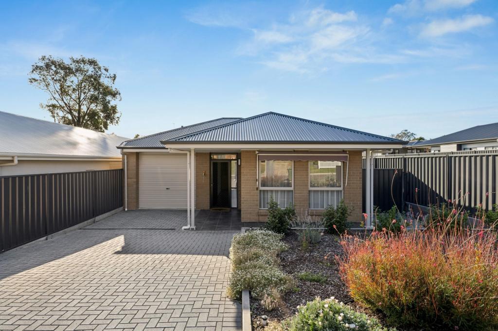 17 Balmoral Rd, Woodside, SA 5244