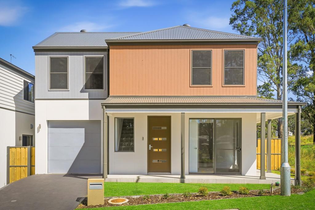 21 GUSTAVE ST, VINEYARD, NSW 2765