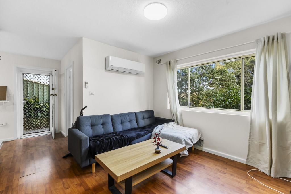 2/61 Wyoming Rd, Wyoming, NSW 2250