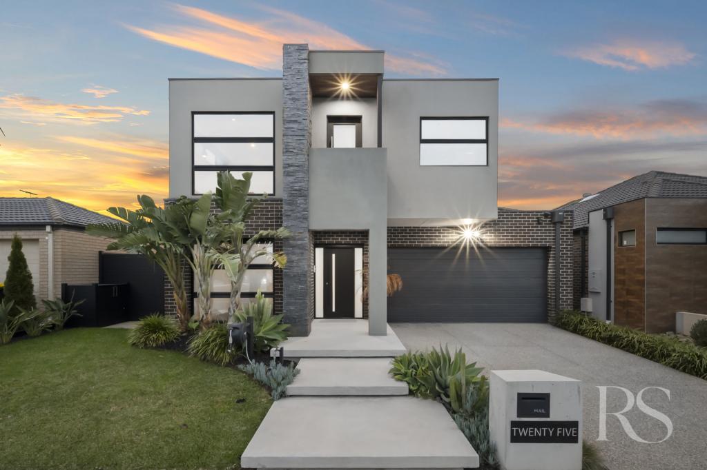 25 Tropic Cct, Point Cook, VIC 3030