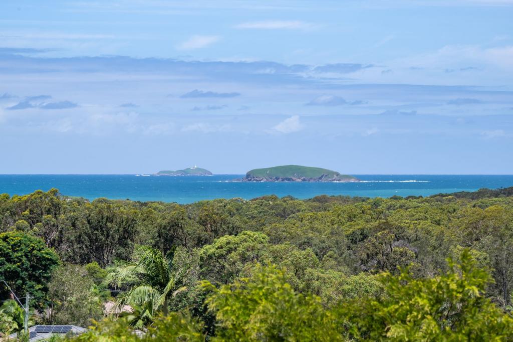 20 Parker Cl, Woolgoolga, NSW 2456