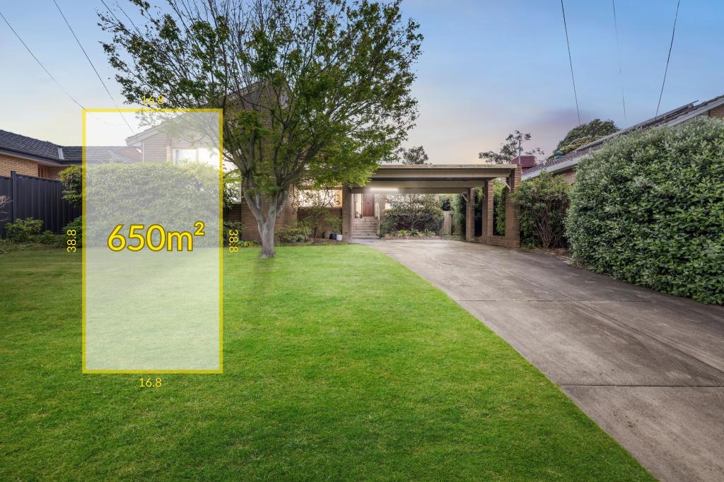 11 CHAPEL ST, GLEN WAVERLEY, VIC 3150