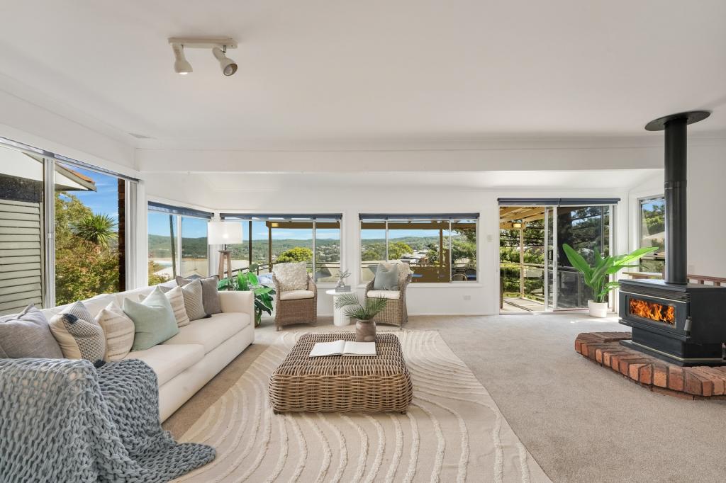 108 Del Monte Pl, Copacabana, NSW 2251