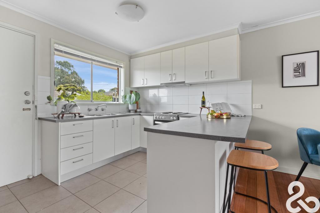 4/7 Curtain St, Kingsbury, VIC 3083