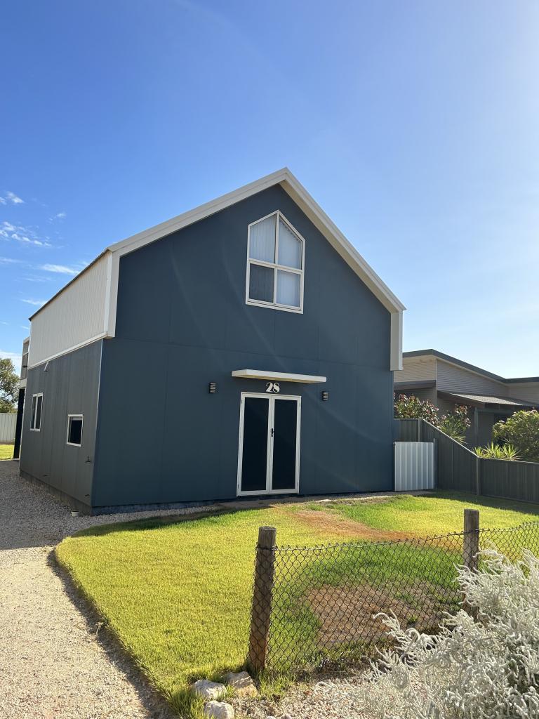 28 Searaven Cres, Exmouth, WA 6707