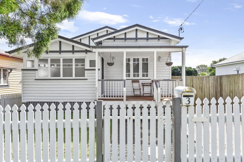 3 Kennedy St, North Toowoomba, QLD 4350