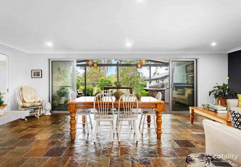 35 Medley Ave, Liverpool, NSW 2170