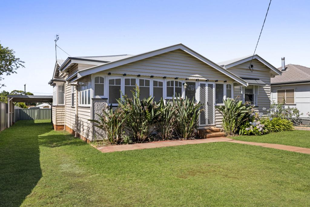 3 Hamilton St, Newtown, QLD 4350