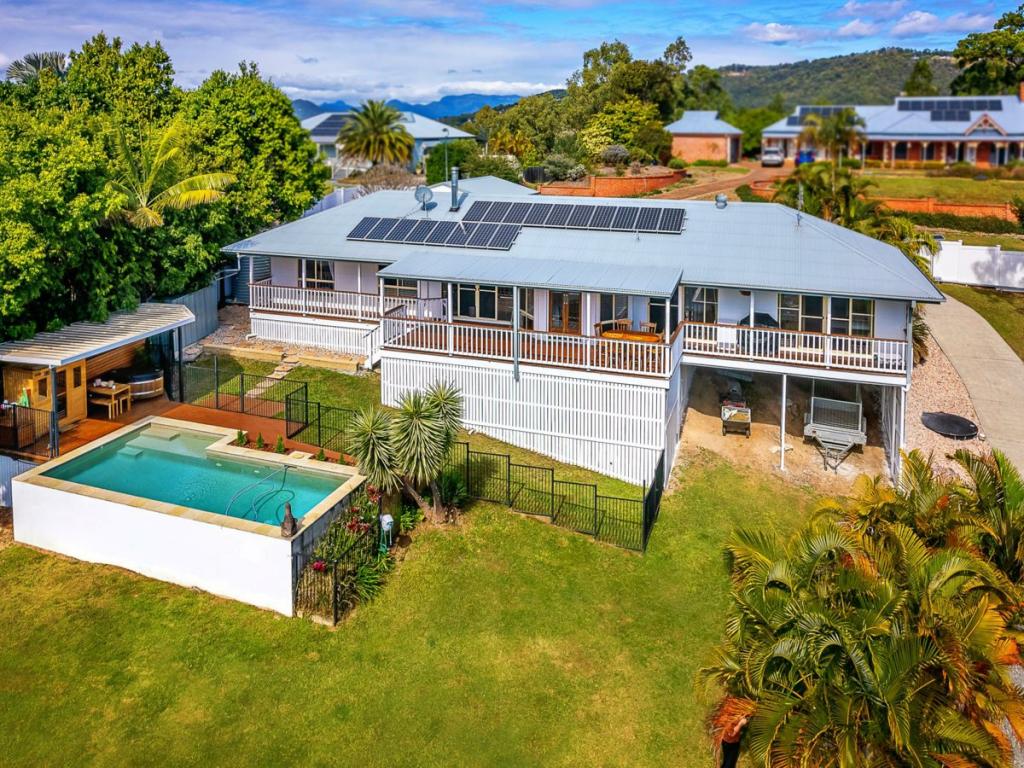 37 The Pinnacle, Worongary, QLD 4213