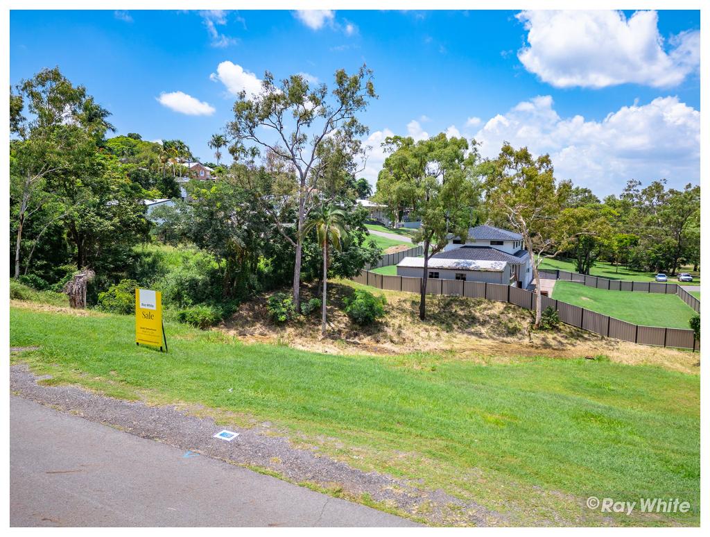 27 Lamington St, The Range, QLD 4700