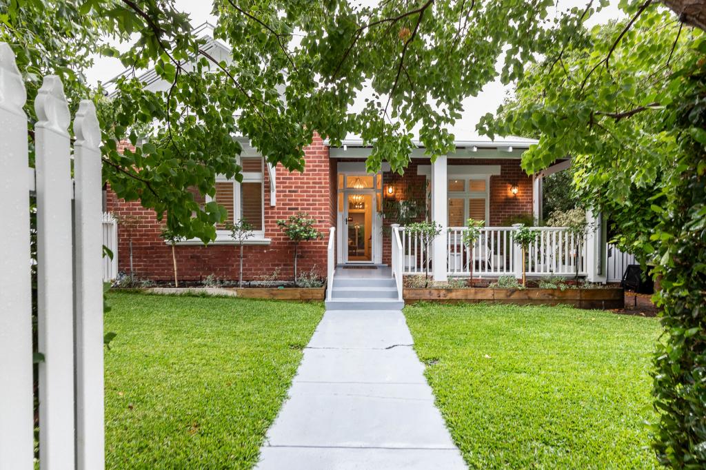 2 Rosebery St, Bayswater, WA 6053