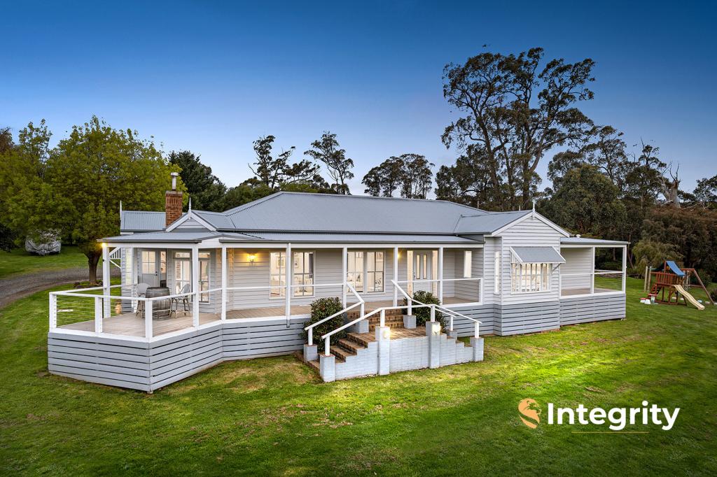 11 Koetong St, Kinglake, VIC 3763