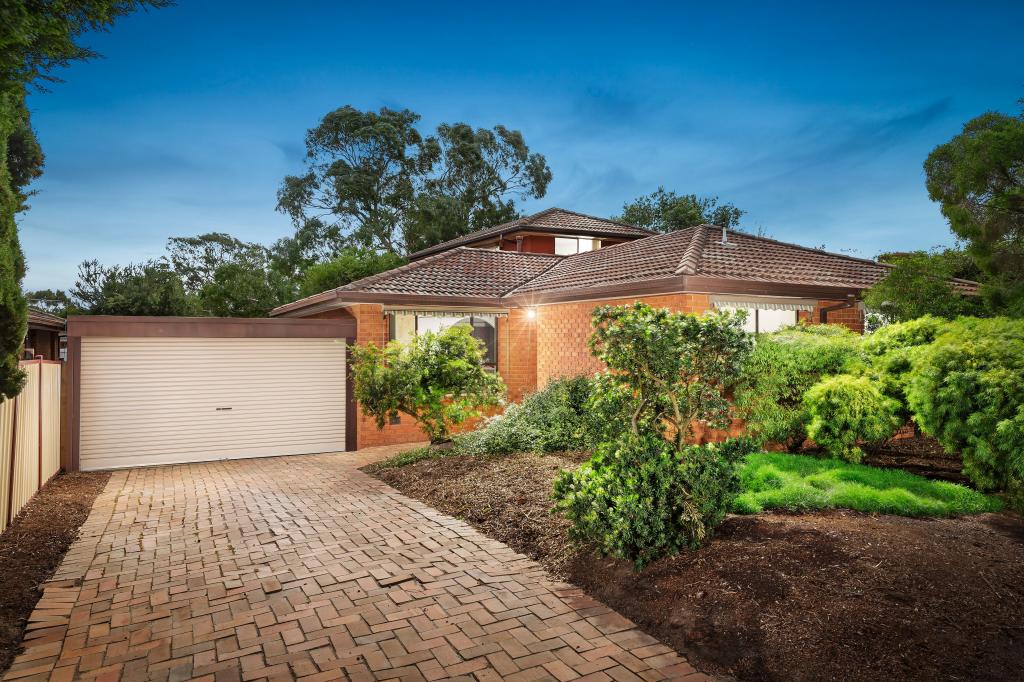 53 Mclaughlin Cres, Mill Park, VIC 3082