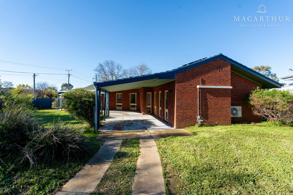 21 Inglis St, Lake Albert, NSW 2650