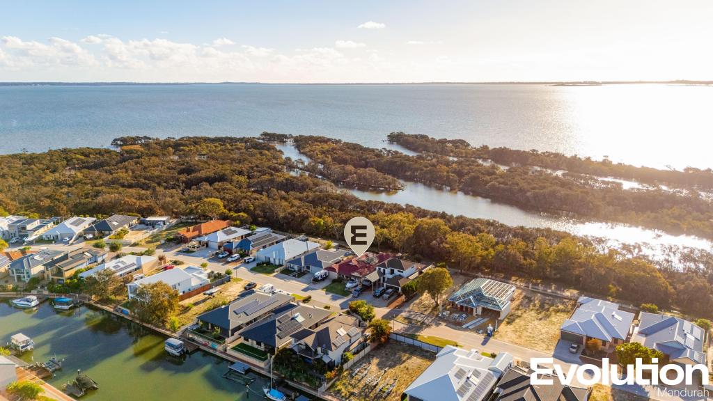 32 Batavia Qys, South Yunderup, WA 6208